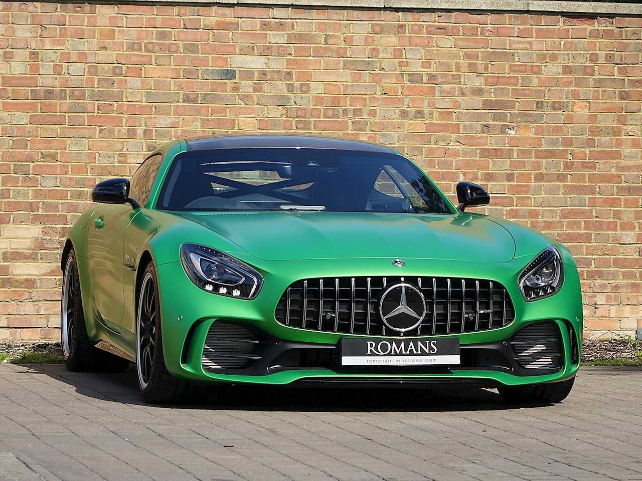 RENT MERCEDES BENZ AMG GT 2018 IN DUBAI-pic_1