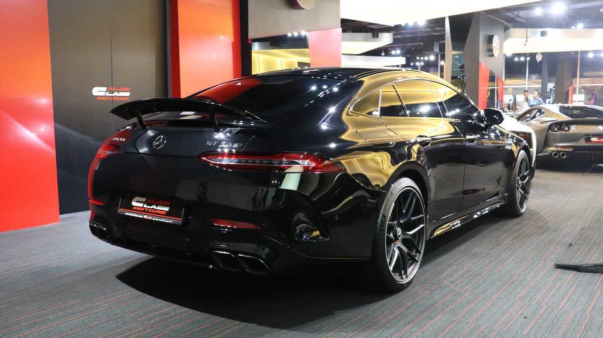 RENT MERCEDES BENZ AMG GT 63 2020 IN DUBAI-pic_4