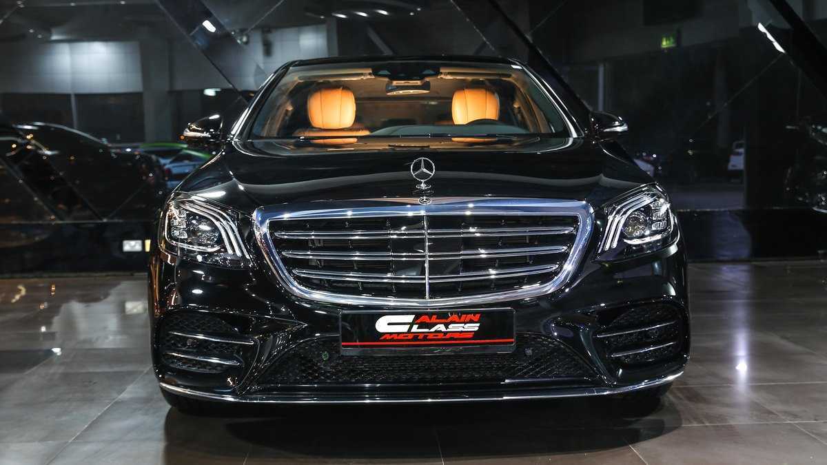 RENT MERCEDES BENZ S560 2019 IN DUBAI-pic_1