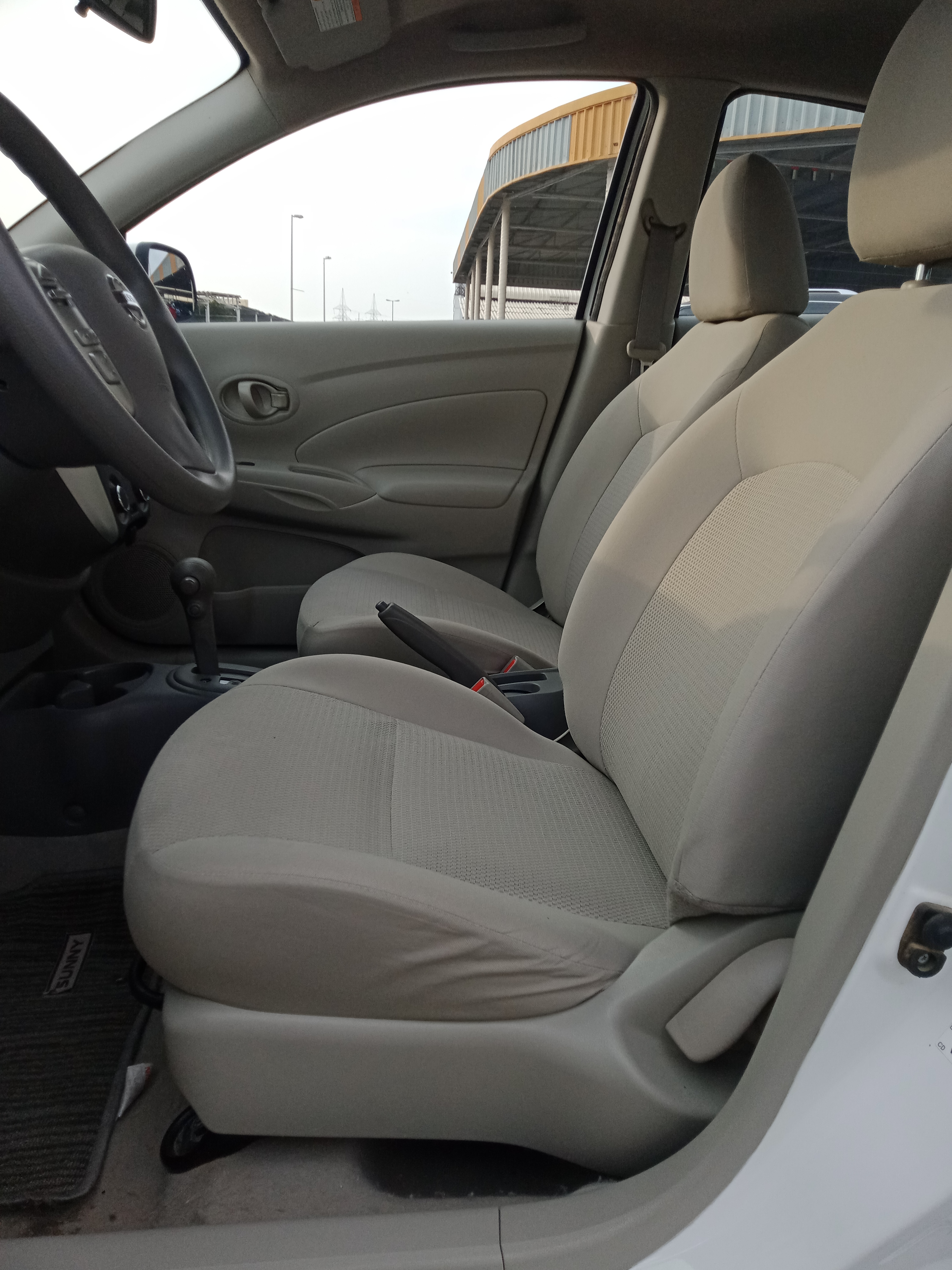 Nissan Sunny 2014-pic_1