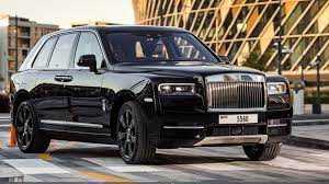 Rent Rolls Royce Cullinan Black Badge 2022 in Dubai-pic_1