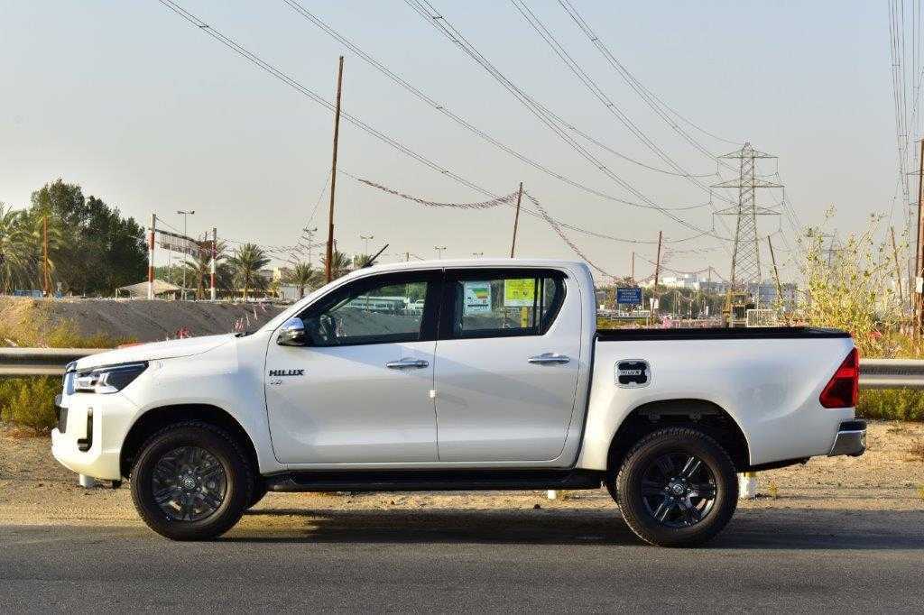 TOYOTA HILUX V6 MY 2021 4.0L PETROL PRICE FOR EXPO