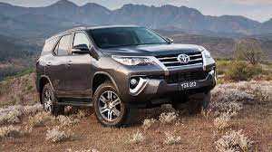 2018 Toyota Fortuner VXR SUV 4.0L 6Cyl 235hp//LOW-pic_1