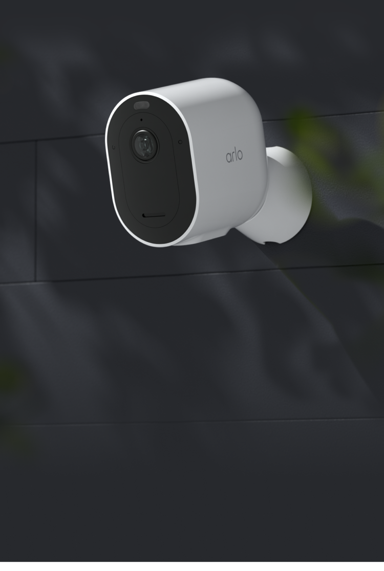 Arlo surveillance camera outdoor/indoor-pic_1