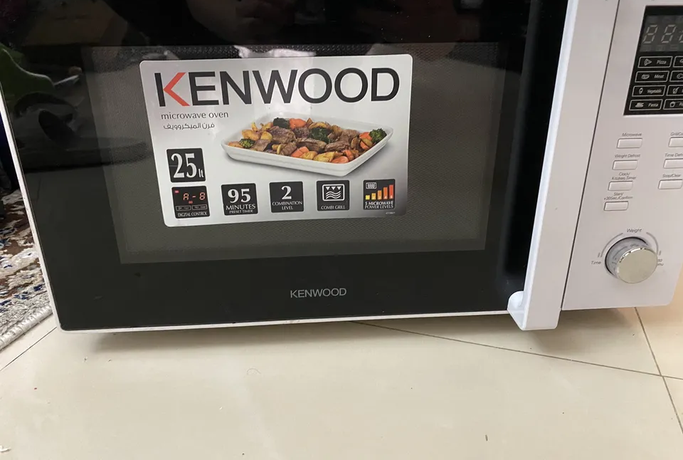 Kenwood Microwave-pic_1