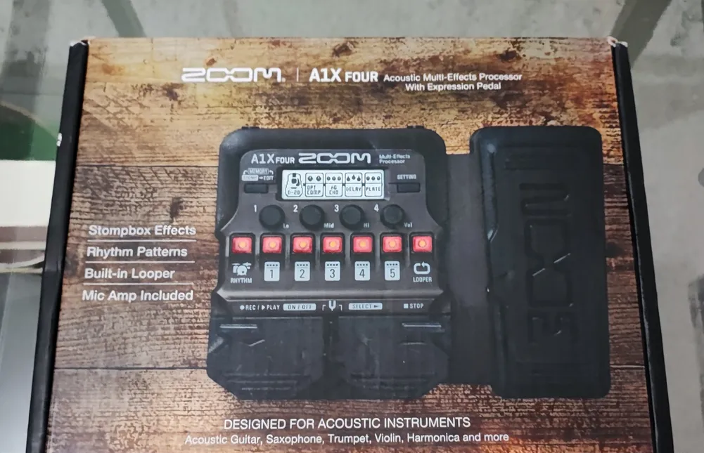 New Zoom A1X FOUR Acoustic Instrument Multi-Effects Processor with Expression Pedal,-pic_3
