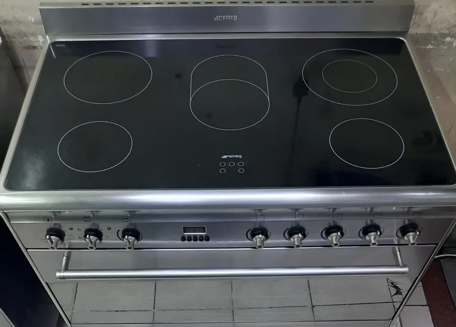 Electric cooking range for sale