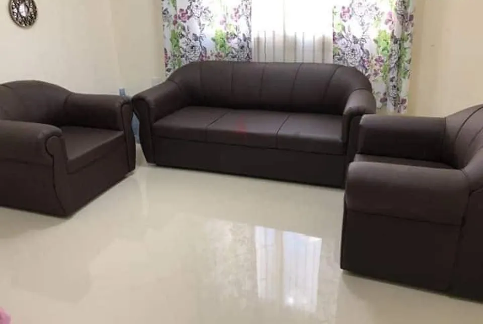 Brand New sofa set 400dhs-image