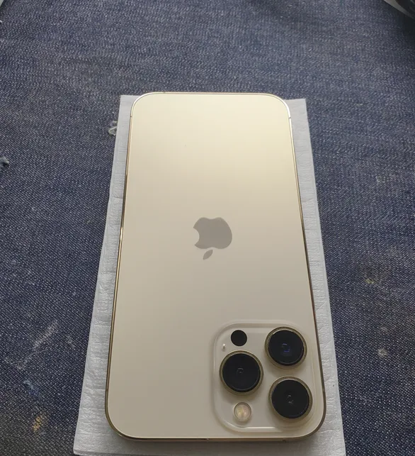 iphone 13 pro max 128 USA GOLD