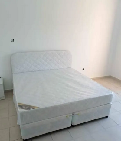 Brand New king size american base bed with spring mattress for sale