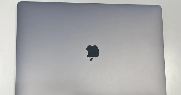 Apple macbook pro 2018 highest specs-image