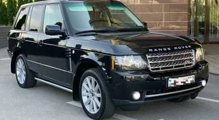 DIRECT OWNER((RANGE ROVER VOGUE HSE V8))GCC SPECS.LOW MILS/200% ACCIDENT AND PAINT FREE/AMAZING LOOK-pic_1