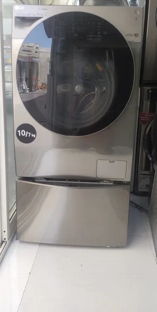 LG washer + Dryer 2 in 1-image