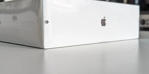 Brand New Sealed Apple MacBook Pro M2 512gb ssd 8gb ram-pic_1