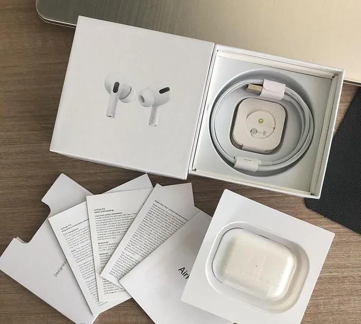 *BEST OFFER* AirPod Pro Gen 2 - BRAND NEW SEALED-pic_1