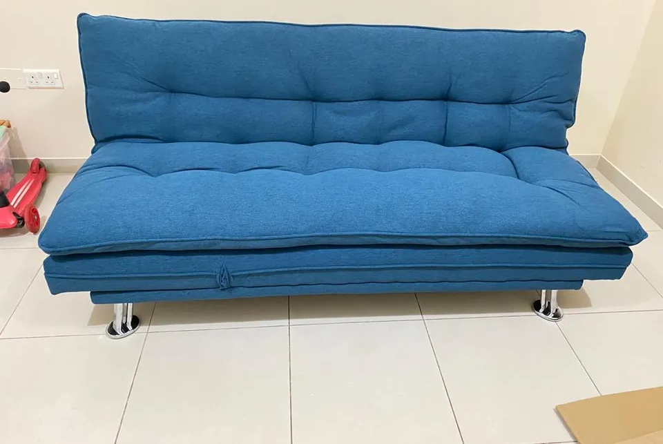 I'm Selling Brand New Sofa'cumbed-image
