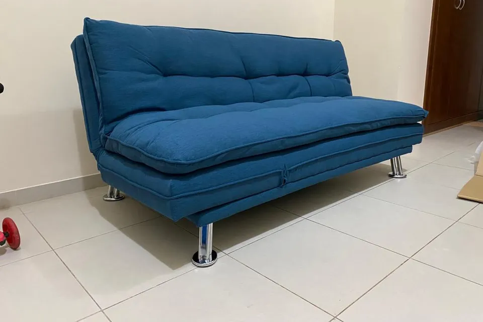 I'm Selling Brand New Sofa'cumbed-pic_3