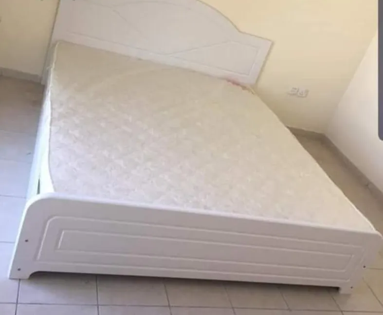 I am selling brand new solid wood MDF Bed with mattress-image