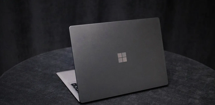 Microsoft Surface 2 Laptop with 8th generation-image