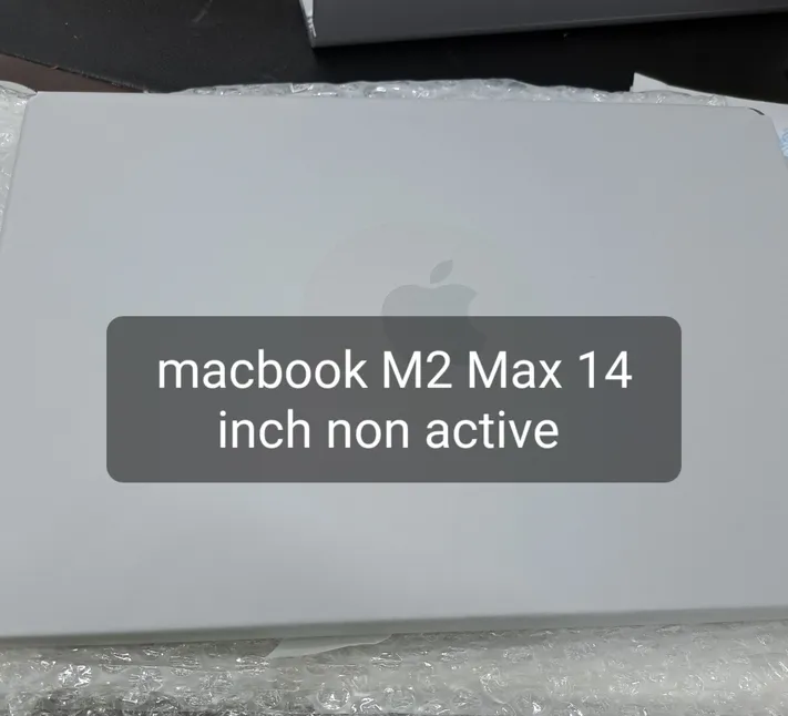 Macbook Pro M2 Max 14 inch brand new