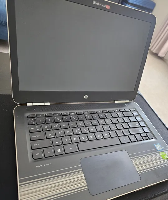 HP Laptop (Used but in very good conditions)-pic_1