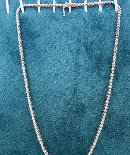 Rose gold necklace with lab grown diamonds