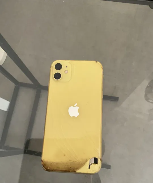 iPhone 11 only 650-image
