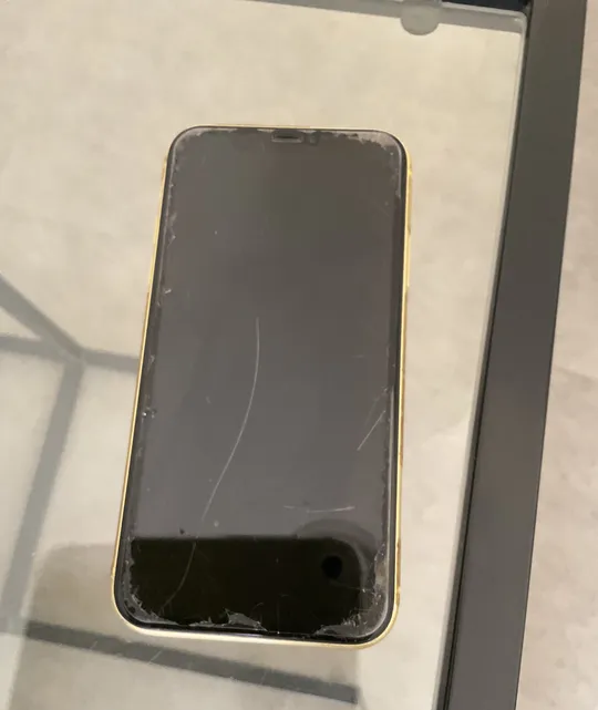 iPhone 11 only 650-pic_2