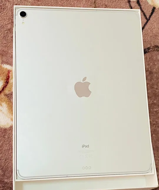 iPad Pro 12.9”(Wifi+cellular)