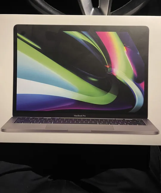 MacBook Pro (13-inch, M1, 2020), 16GB RAM