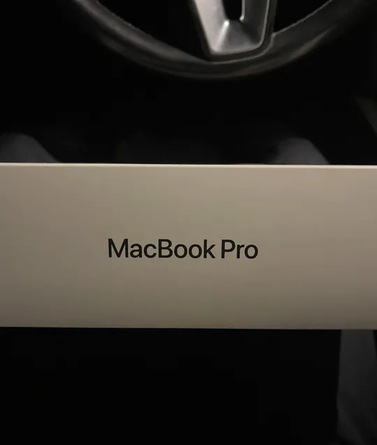 MacBook Pro (13-inch, M1, 2020), 16GB RAM-pic_1