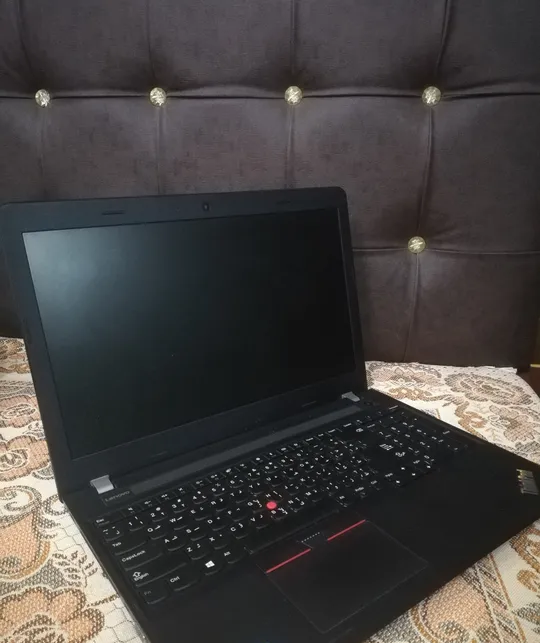 Lenovo Core i5 7th generation laptop-image