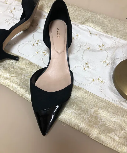 Black heel shoes-pic_2