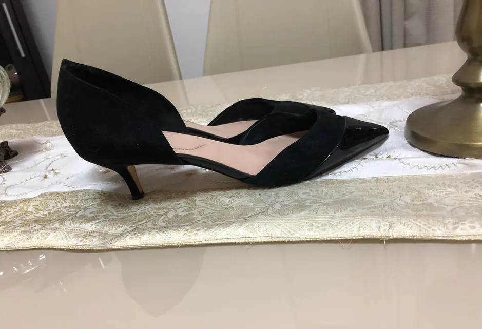 Black heel shoes-pic_1