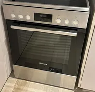 Bosch digital electric oven-image