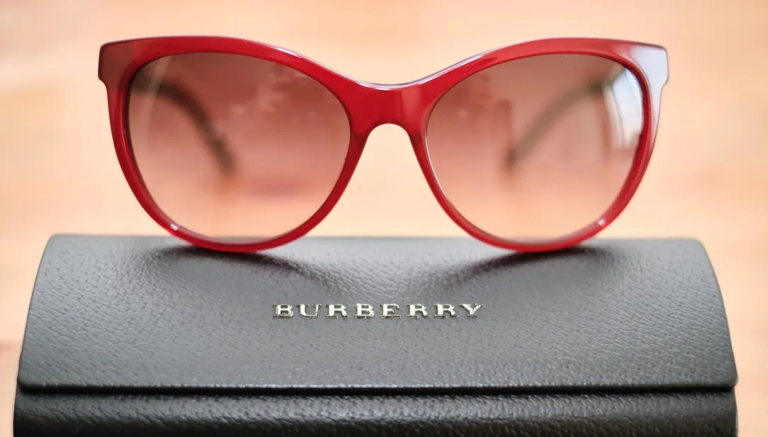 Burberry Sunglasses for sale-image