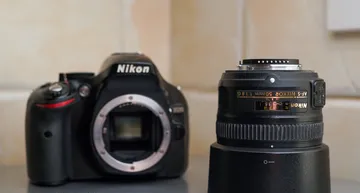 Nikon D5200 + lens 50 MM G F 1:8-pic_2