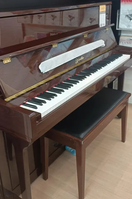 UPRIGHT PIANO RITMULLER UP115R