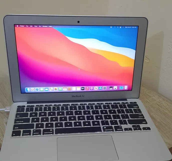 Apple MacBook Air - Big Sur OS-pic_1
