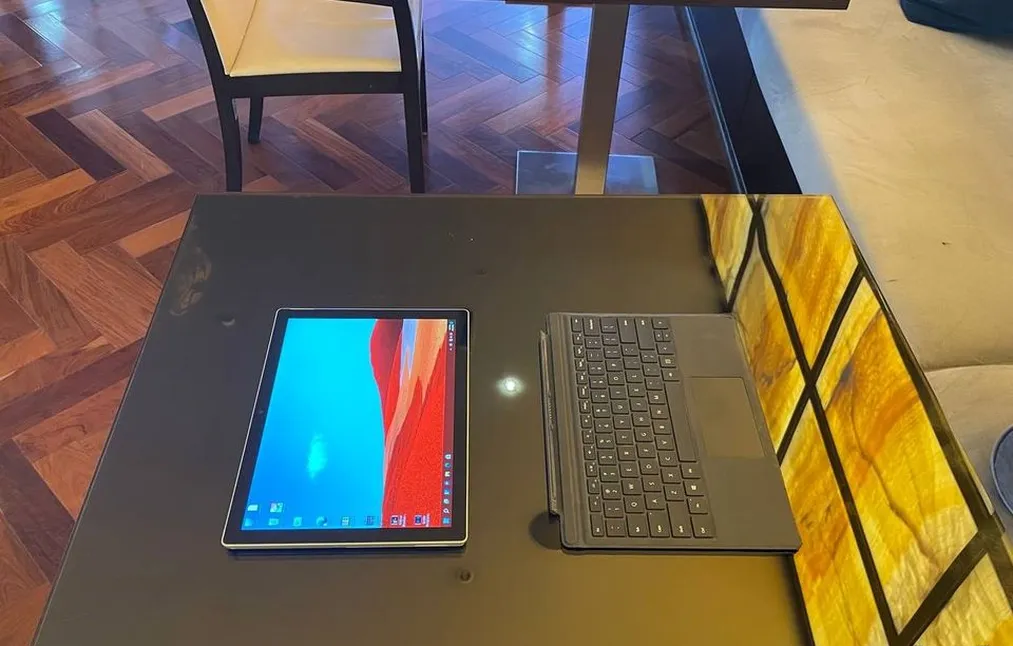 Surface Pro 5 (Core i5) + Keyboard + Charger + Windows 11 - Original Microsoft detachable laptop-pic_2