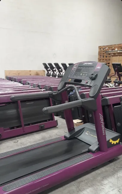 Life Fitness treadmill-image