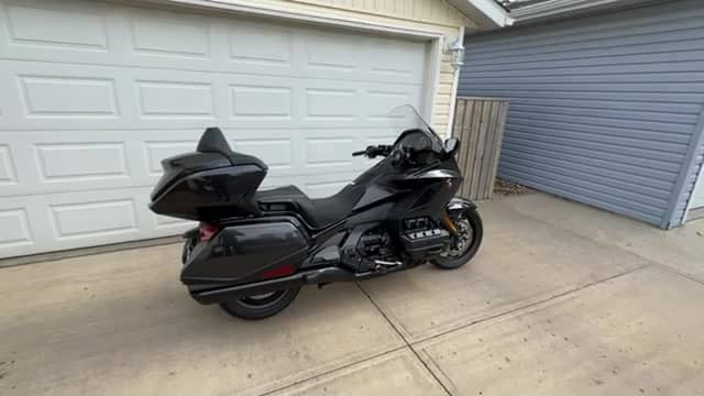 2022 Honda Goldwing DCT for sale in excellent condition