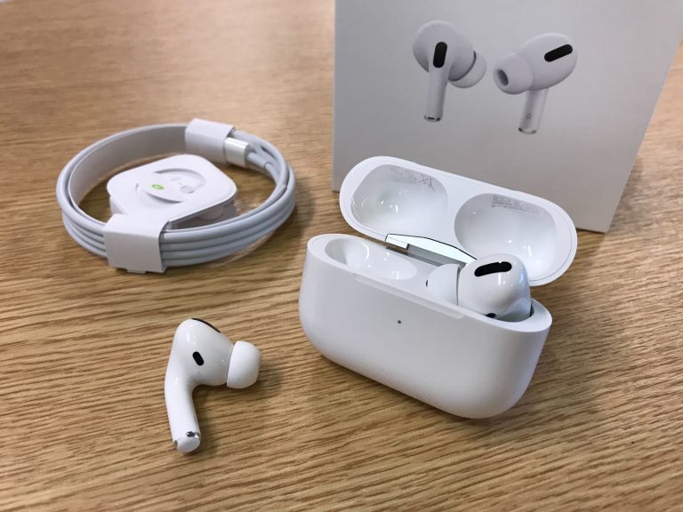 Apple AirPods Pro 2 only for 249 AED
