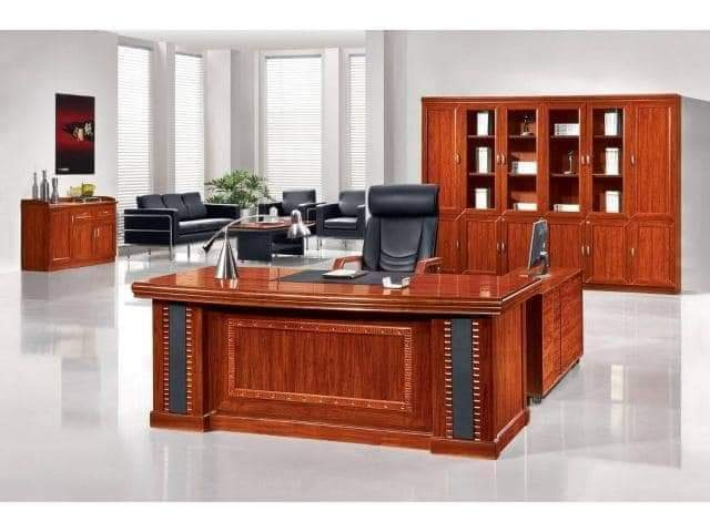 USED OFFICE FURNITURE BUYER IN DUBAI Sheikh Zayed