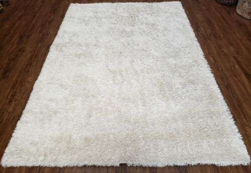 200 x 300 Carpet Center pearl white