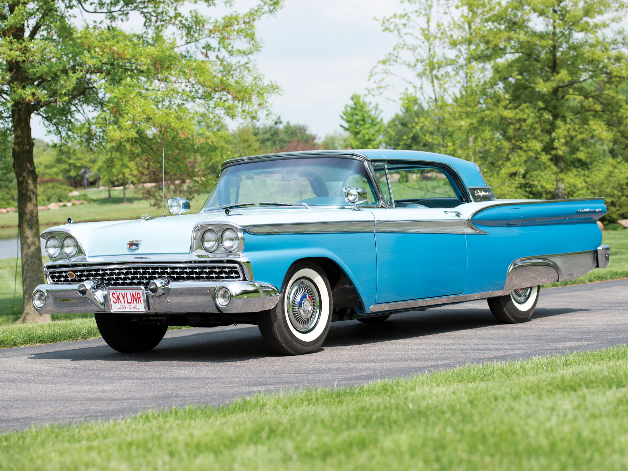FAIRLANE 500 SKYLINER