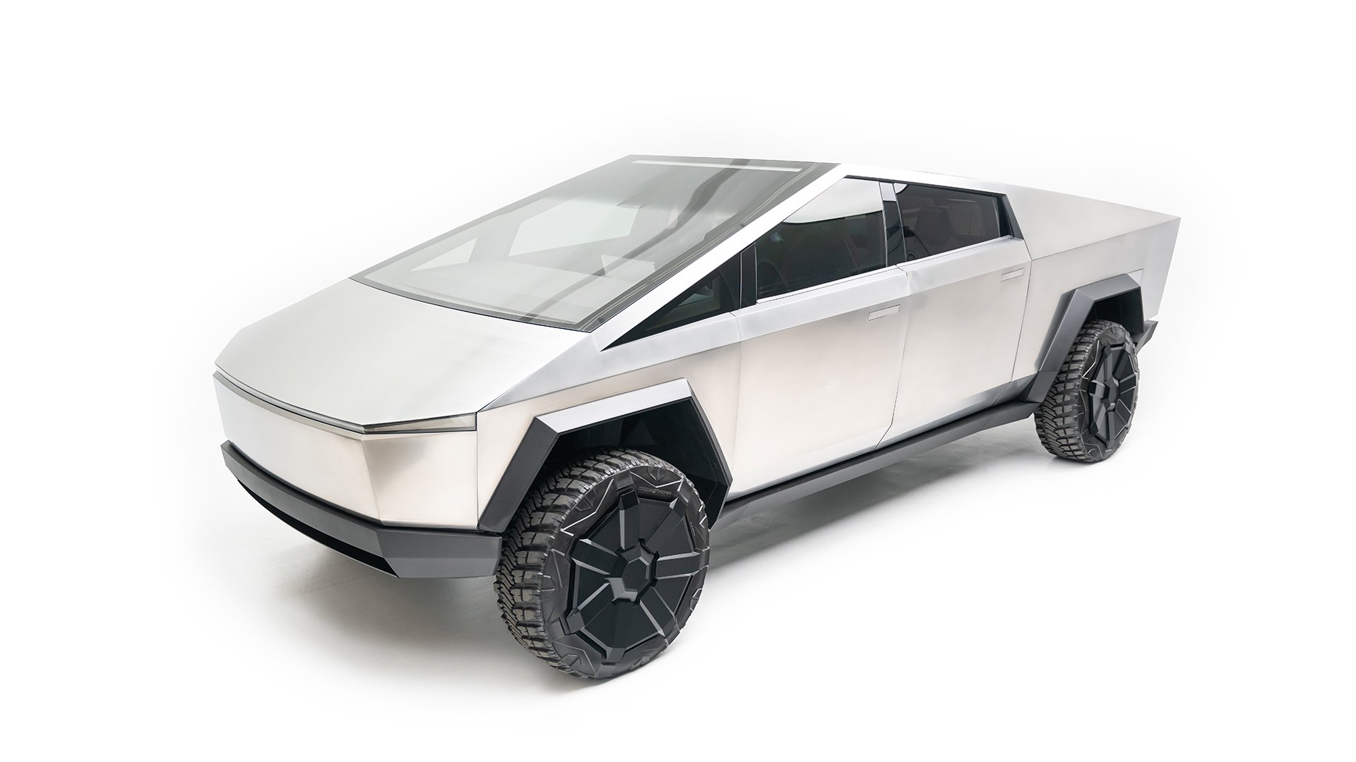 TESLA CYBERTRUCK