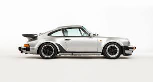 930