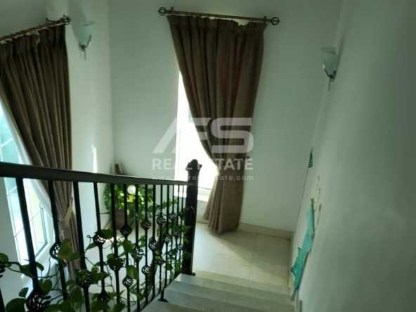 Large and Luxurious Villa | Legacy Nova | 4Br+Maid | Jumeirah Park-pic_2