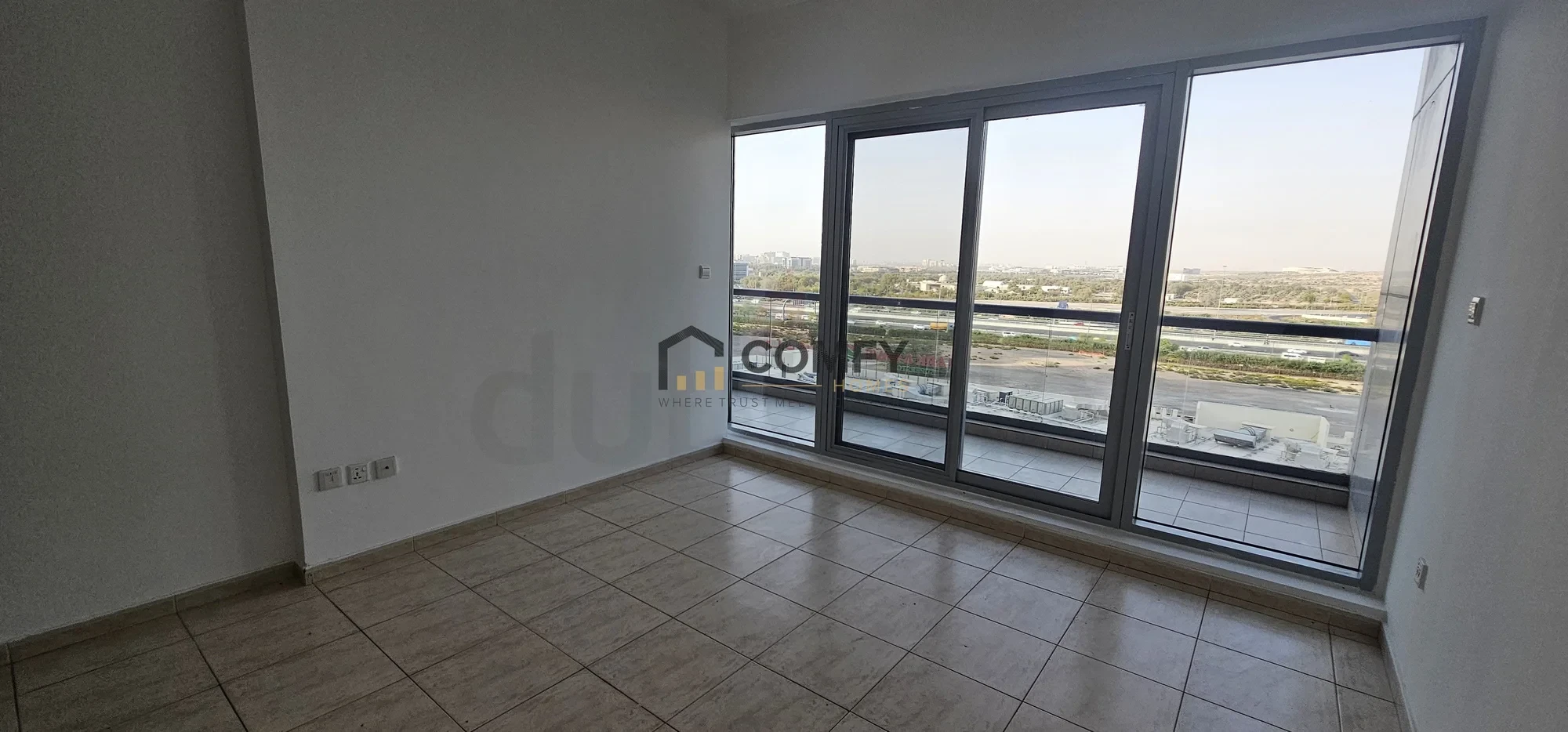 The most luxurious two-bedroom apartment, with sea view balcony, including all services, with a gym, swimming pool, and private parking